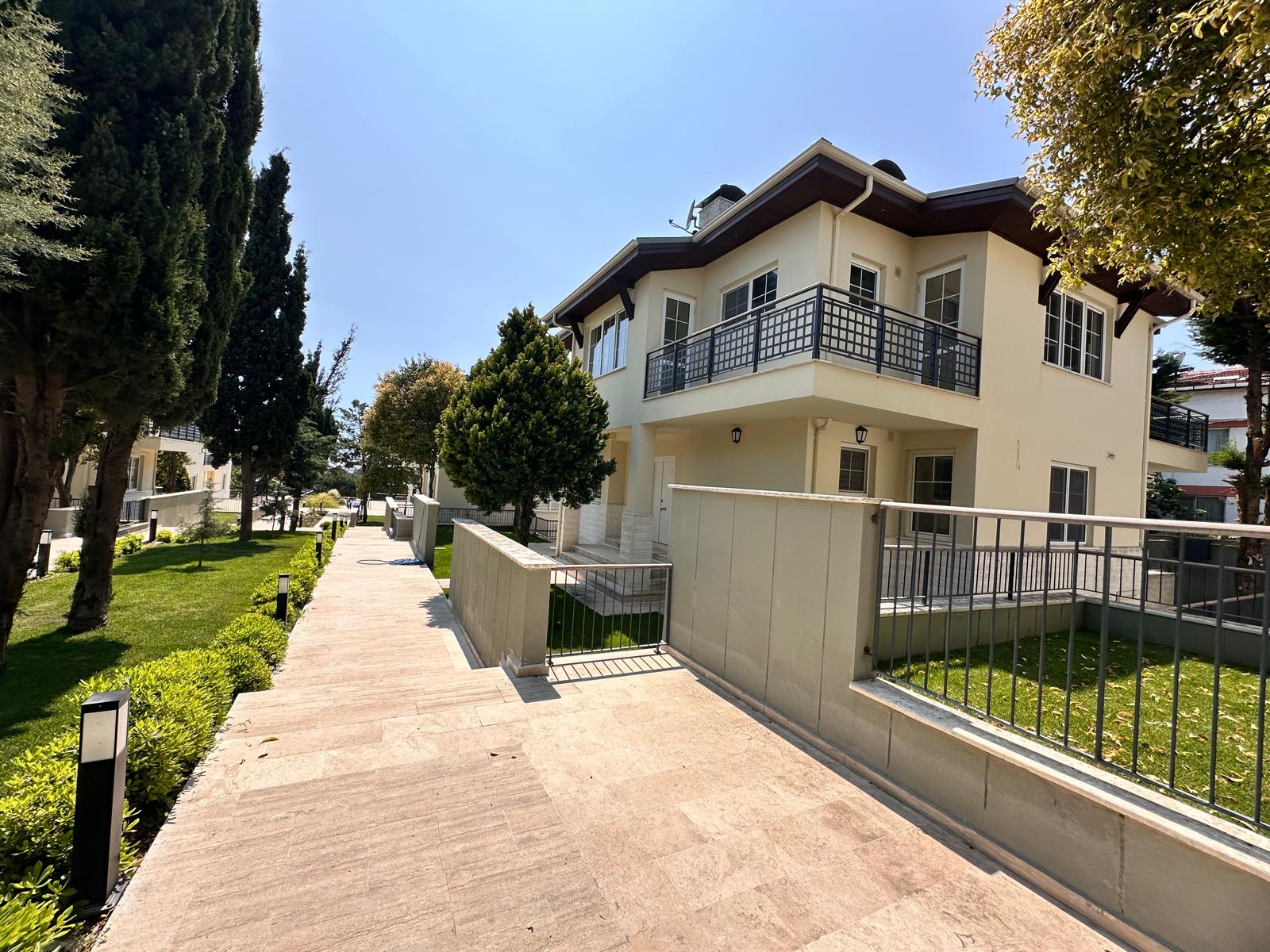 1048bd36-3a7f-4cc7-bd67-83934e50e837