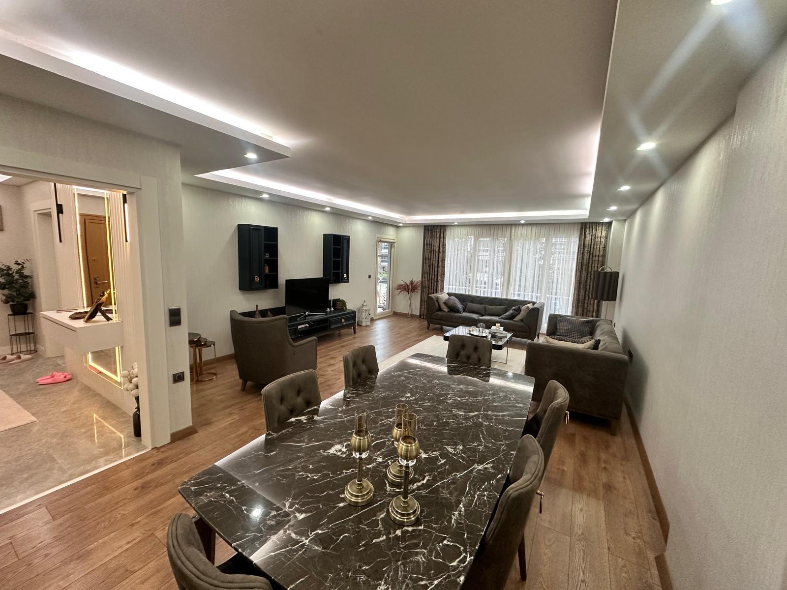 1f7cdb0c-fe46-4f3e-9433-3503f2f0d410