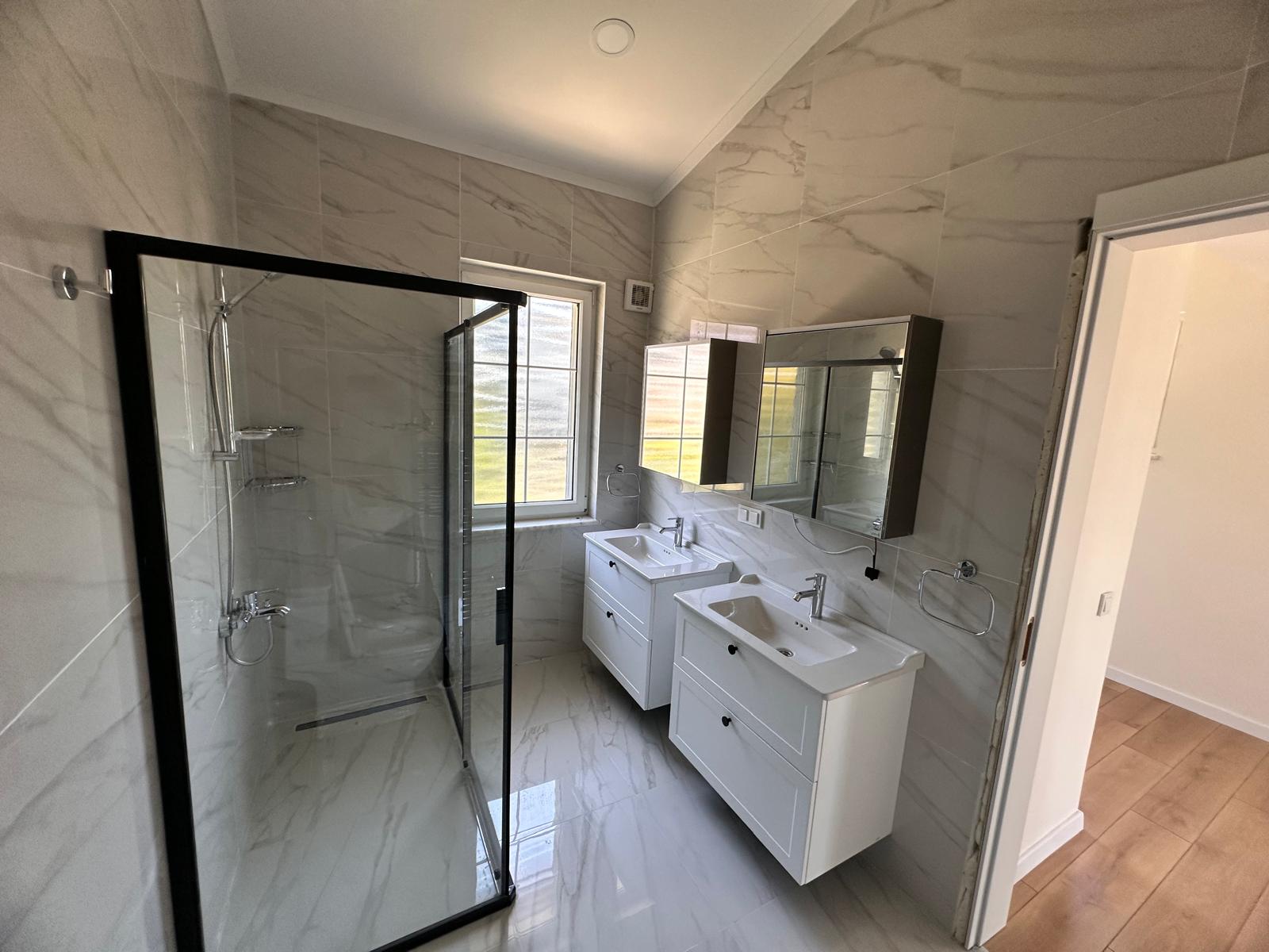 22c5d8cc-7897-400c-89f3-4ed3138dba44