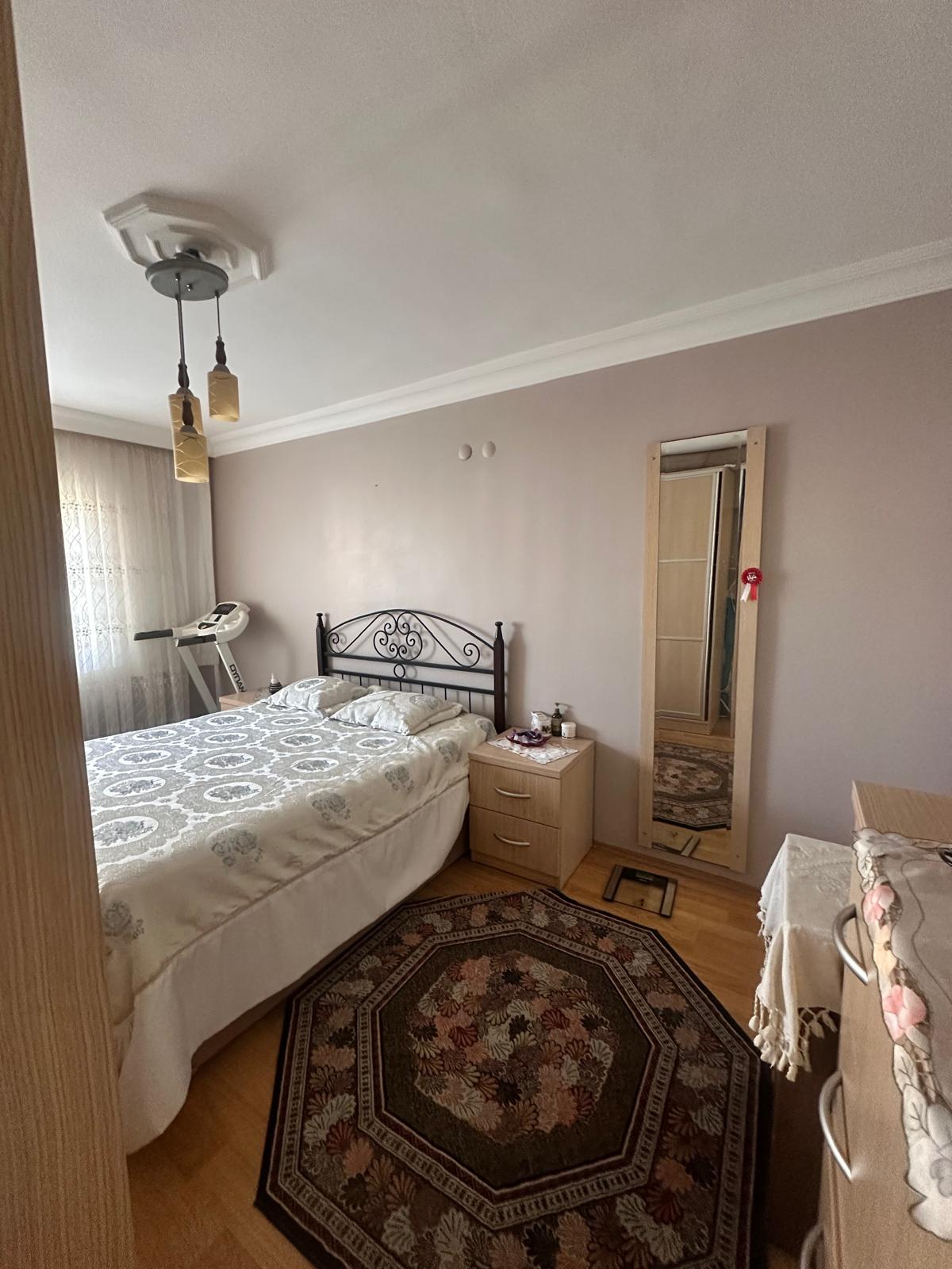 33e4d099-0b5c-41e4-b3b2-042751f9644f