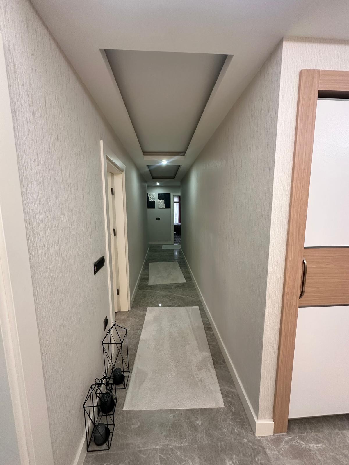 6ee5226c-04e7-4899-af68-4828bd07d005