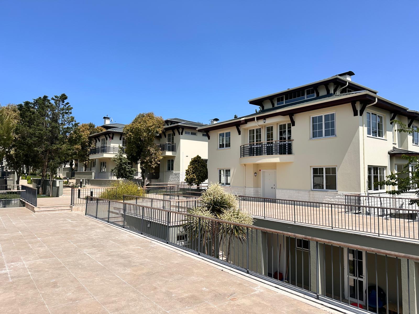 7c5496e4-4ea7-4679-923f-7bf710d859bf