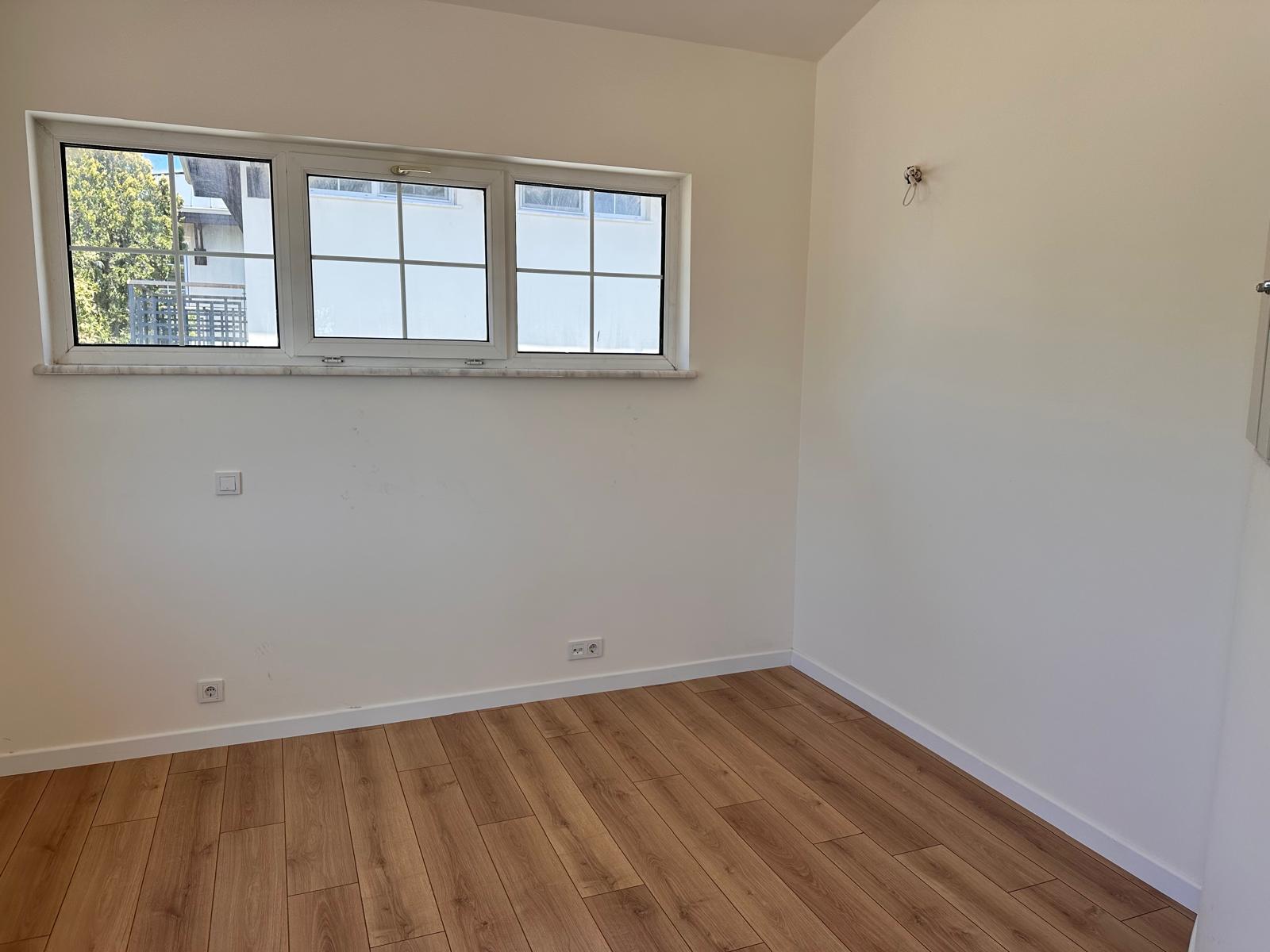 8f3021f4-2a78-4103-9824-b148c36073b2