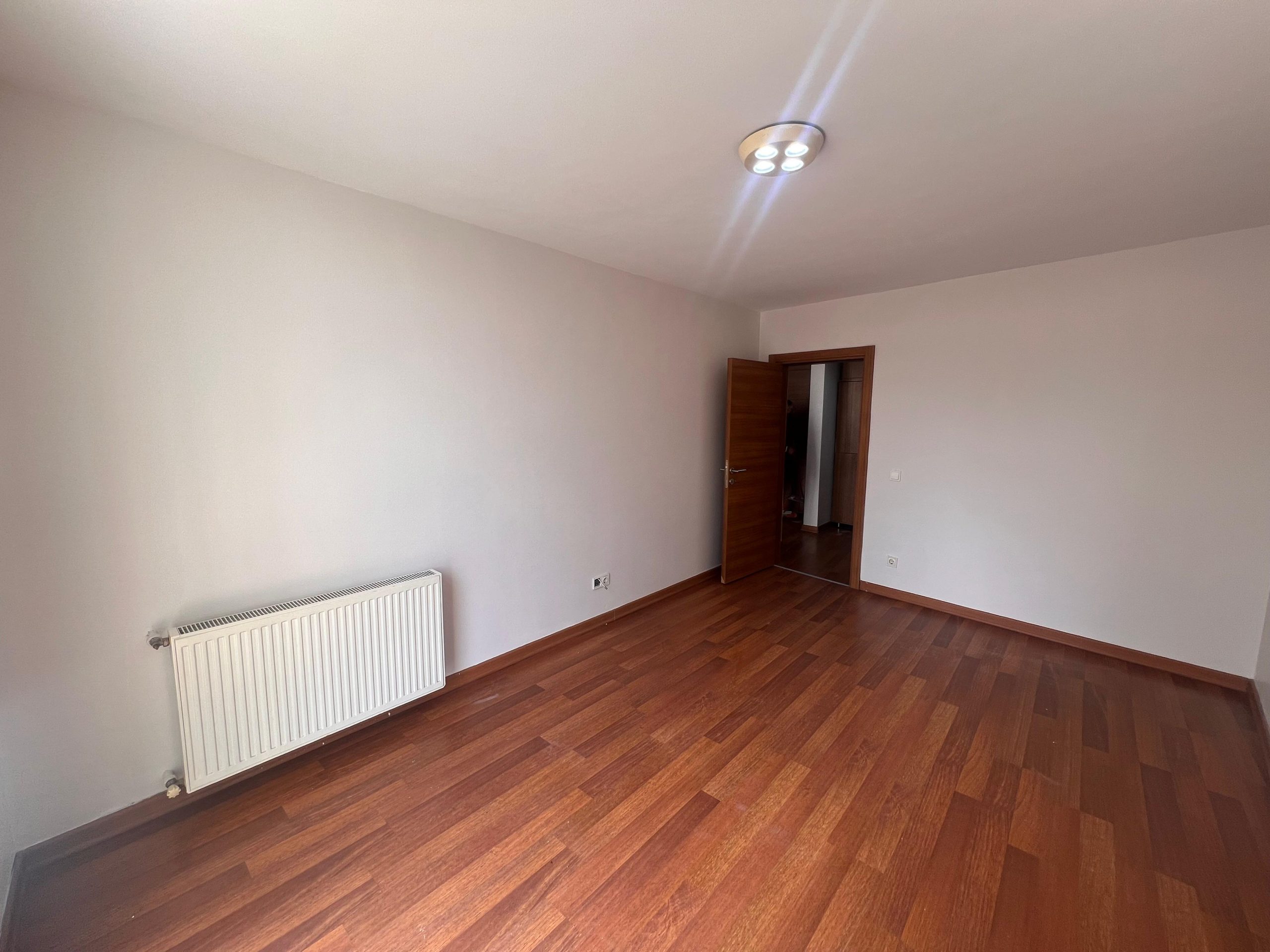 9aa07812-fb14-42e2-8f91-647229f4bfcf