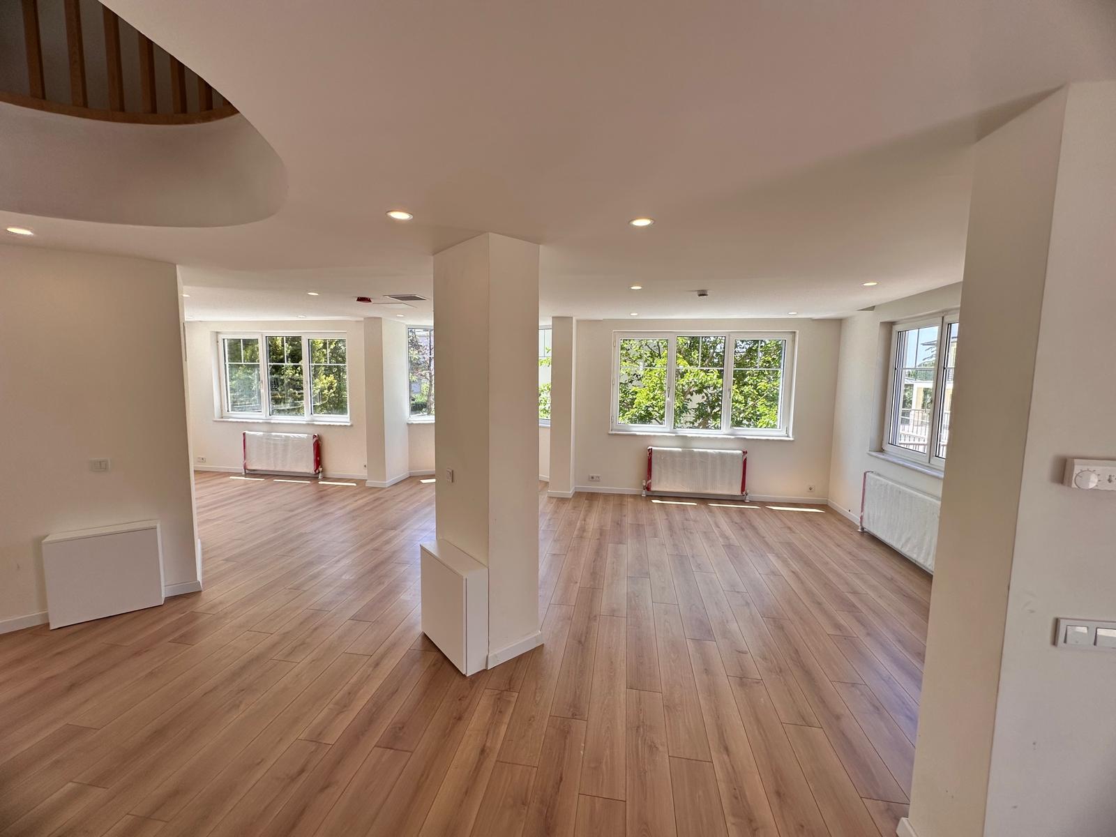 a63884fd-2612-4642-bc7b-ee87fee15c83