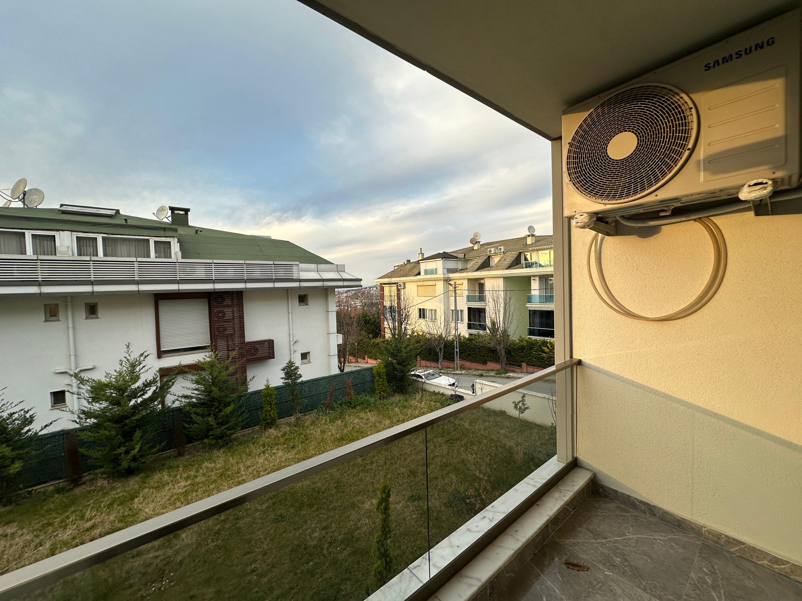 b7ca39c0-e50d-441c-8bc2-ed5242ea153f