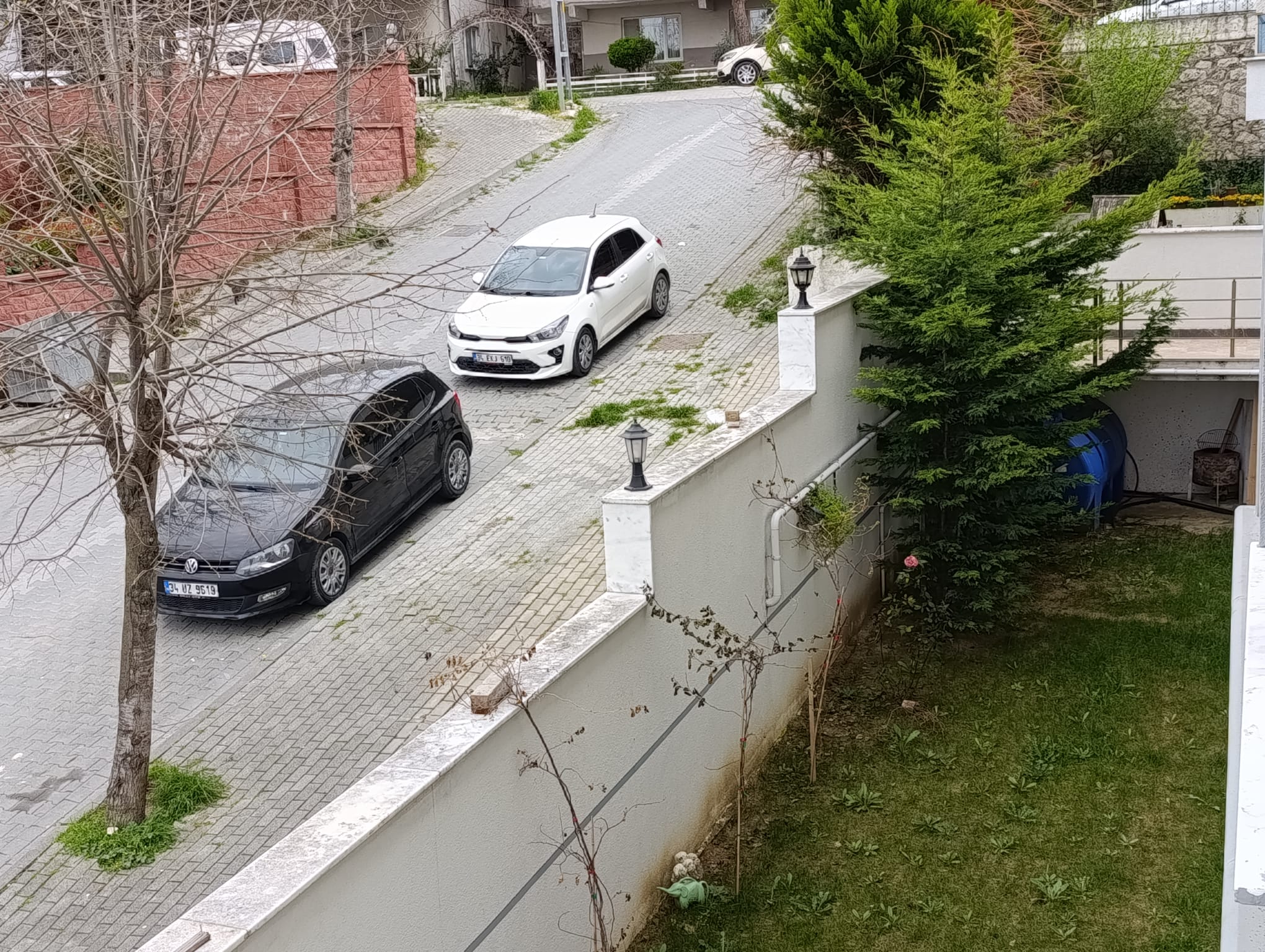 be563f13-2f85-4859-a86b-ddbaad5929f7