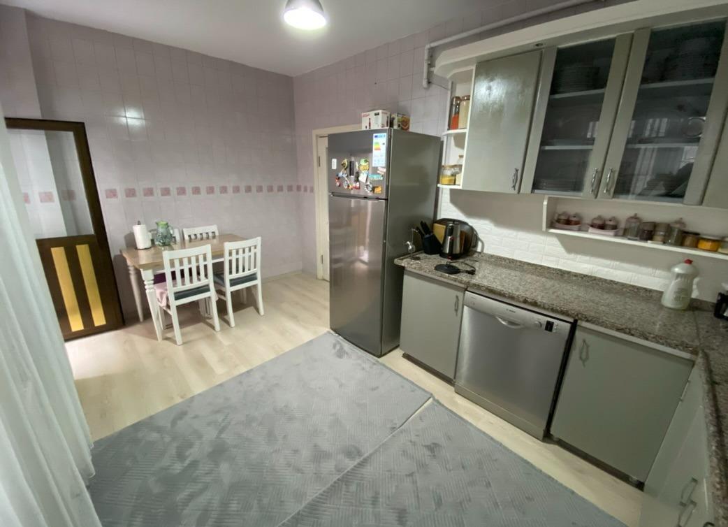 c1401759-659f-4f49-afdb-27437839547c