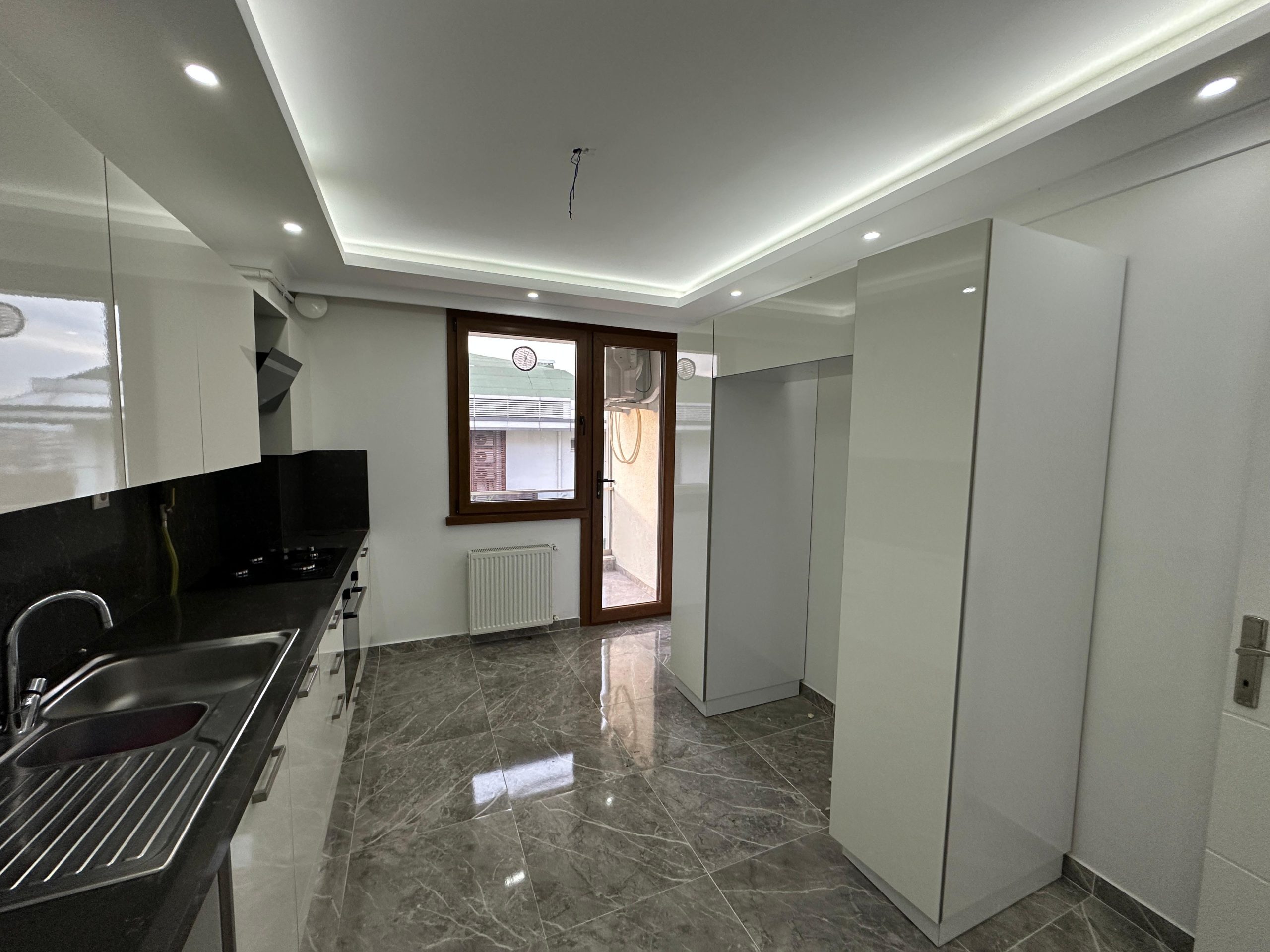 c376b57a-85c9-496d-b658-8db8a64e2ff6